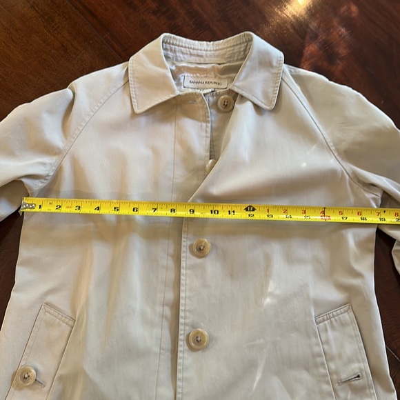 Banana Republic coat - Picture 9 of 9